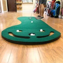 Intech Golf 3 Hole Portable Golf Putting Mat -Tour Edge Store 3HolePortablePuttingMat9